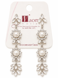 Aretes elegantes con perlas