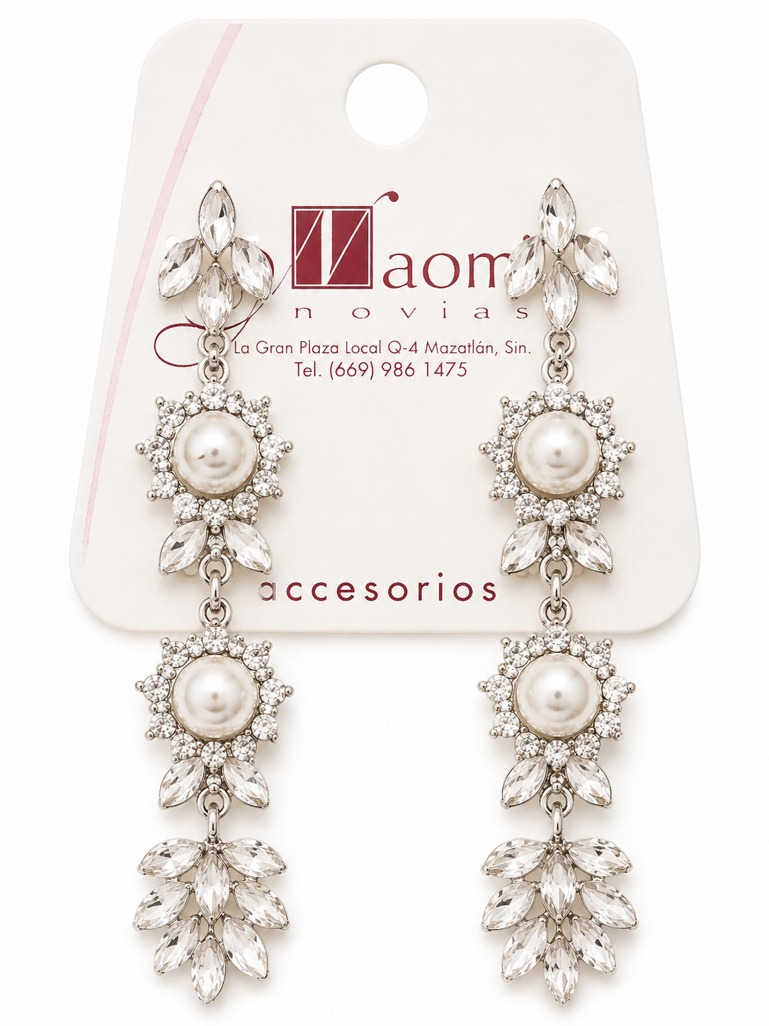 Aretes elegantes con perlas