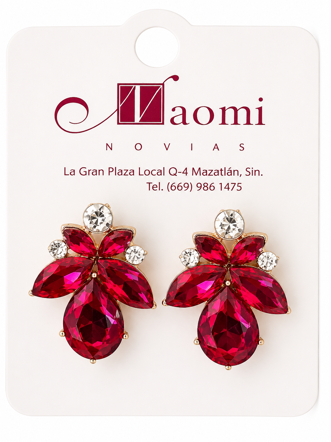 Joyería elegante con piedras rojas