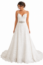 Vestido de Boda con Detalle en Cintura