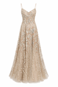 Vestido de noche con detalles florales